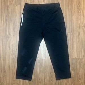 Nike Sportswear Style Essentials Pant